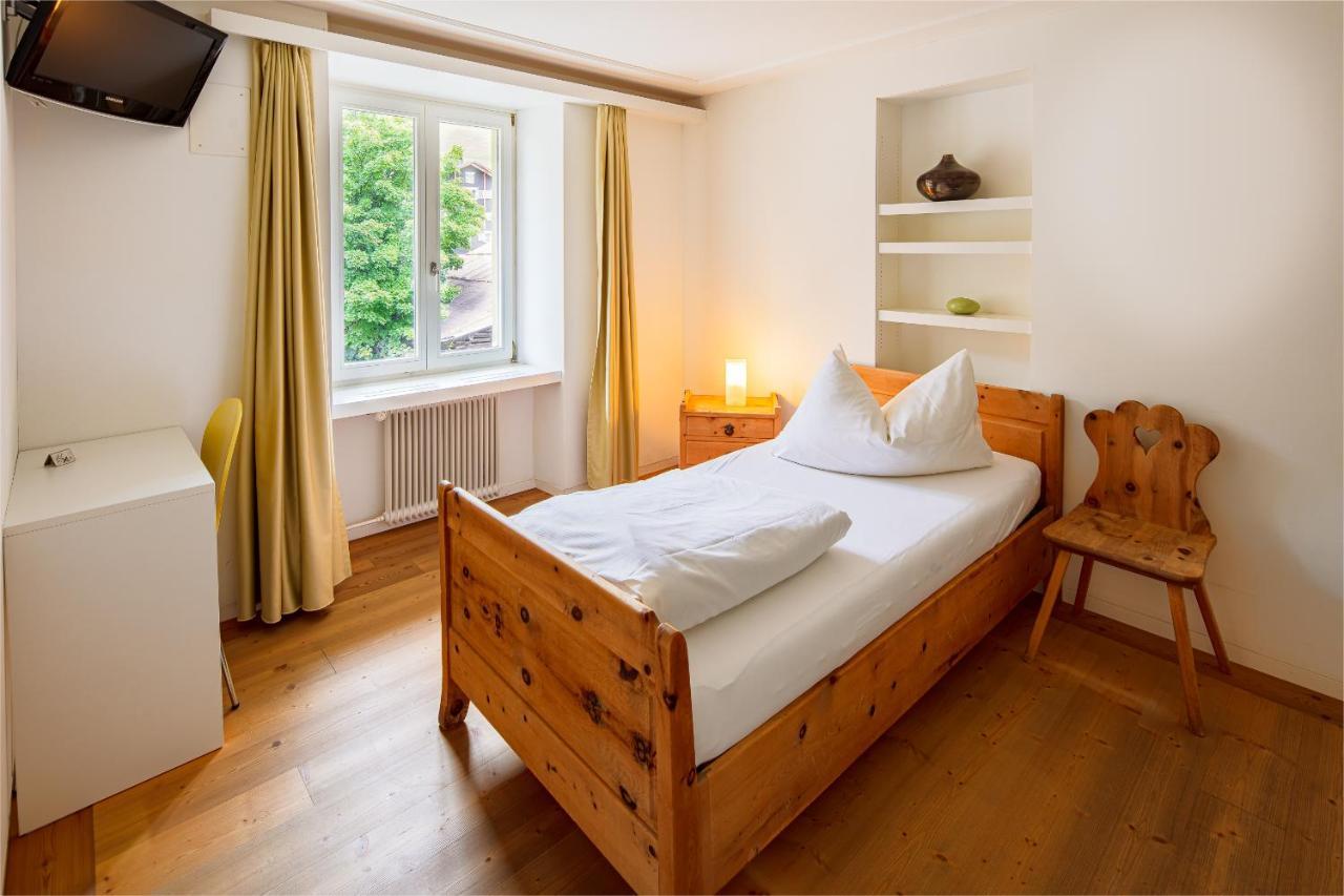 Hotel Vallatscha Curaglia Kültér fotó