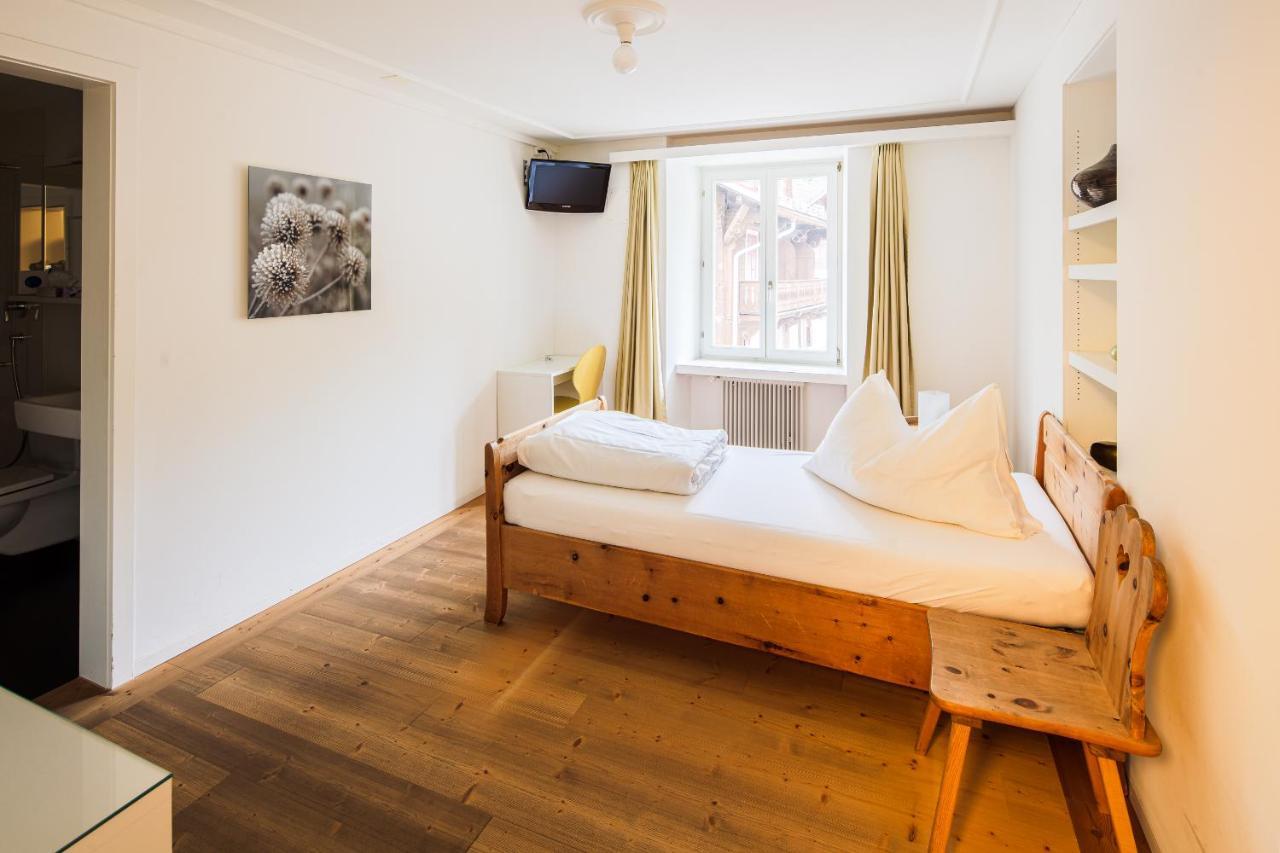 Hotel Vallatscha Curaglia Kültér fotó