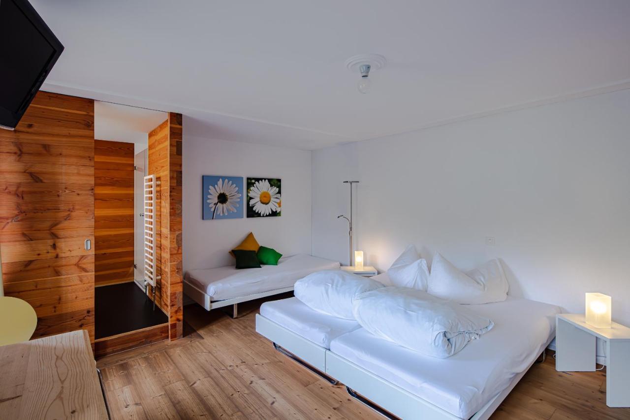Hotel Vallatscha Curaglia Kültér fotó