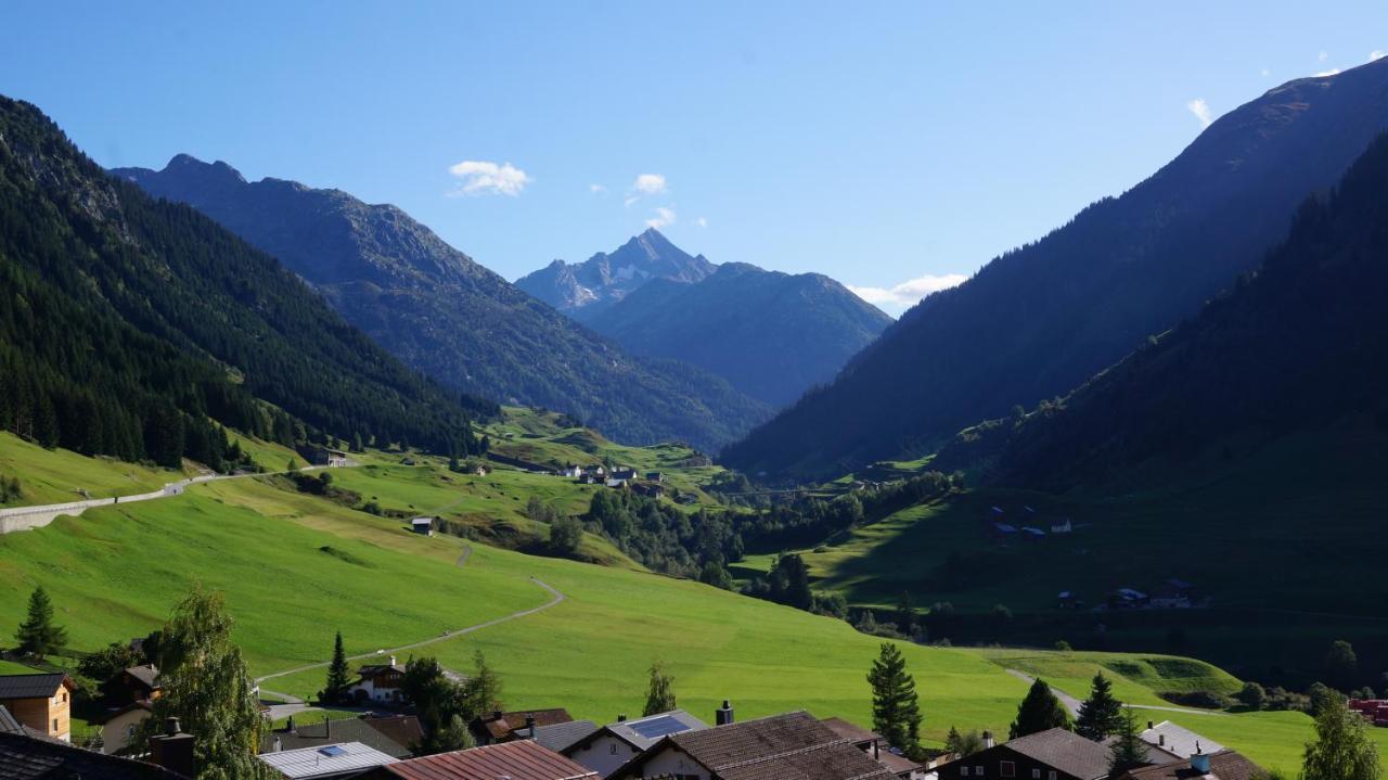 Hotel Vallatscha Curaglia Kültér fotó