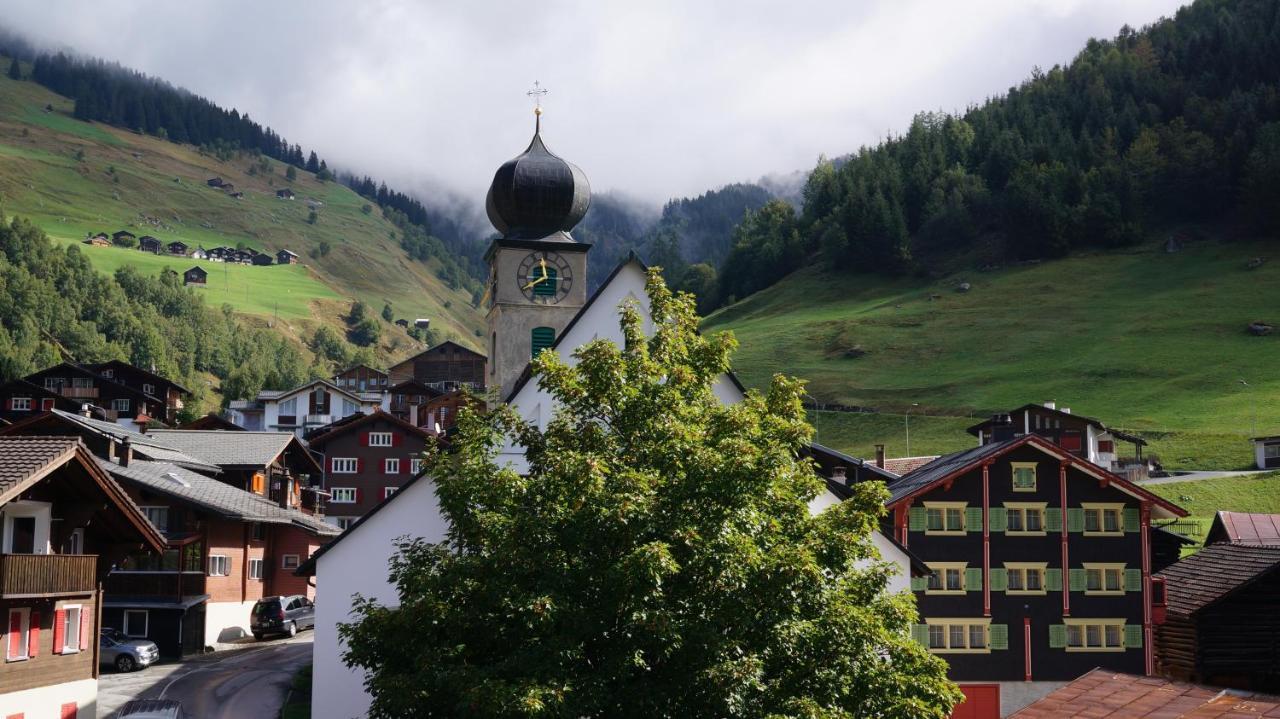 Hotel Vallatscha Curaglia Kültér fotó