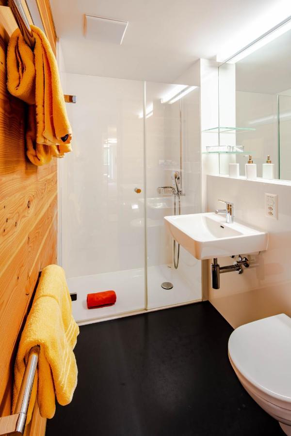 Hotel Vallatscha Curaglia Kültér fotó
