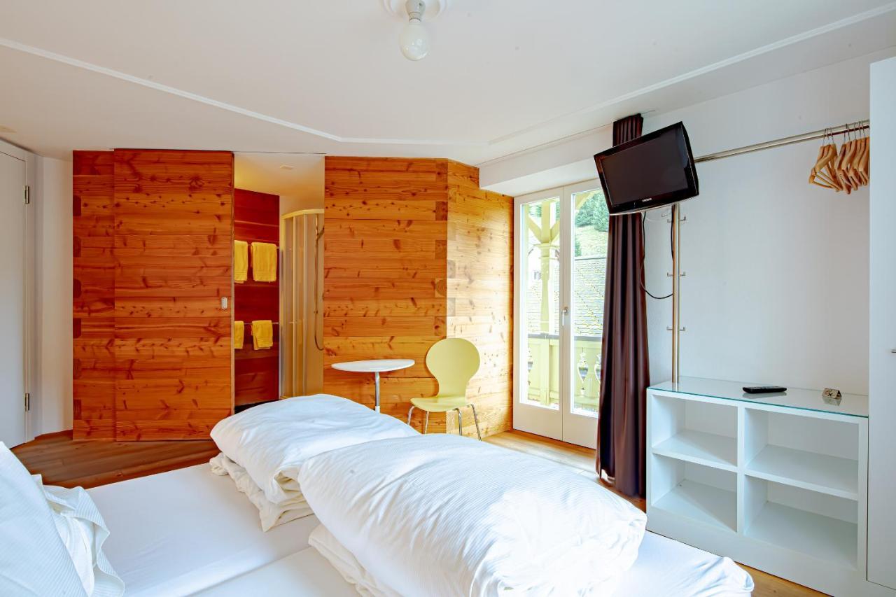 Hotel Vallatscha Curaglia Kültér fotó