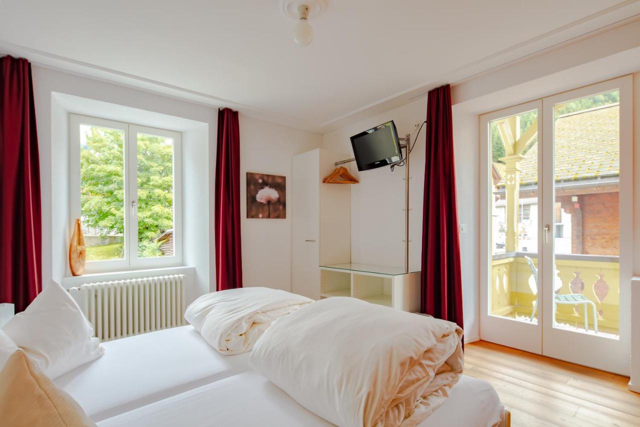 Hotel Vallatscha Curaglia Kültér fotó