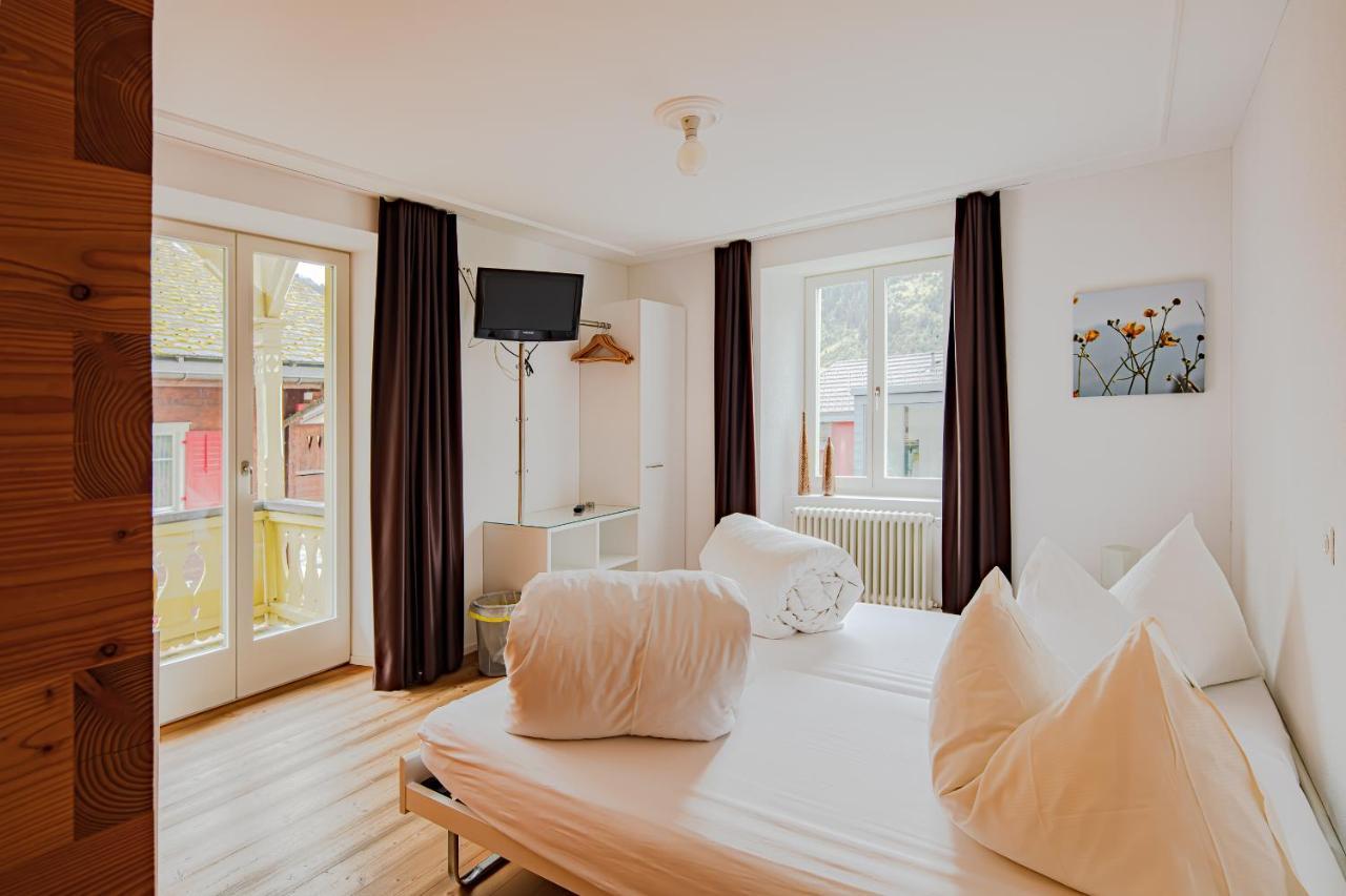 Hotel Vallatscha Curaglia Kültér fotó