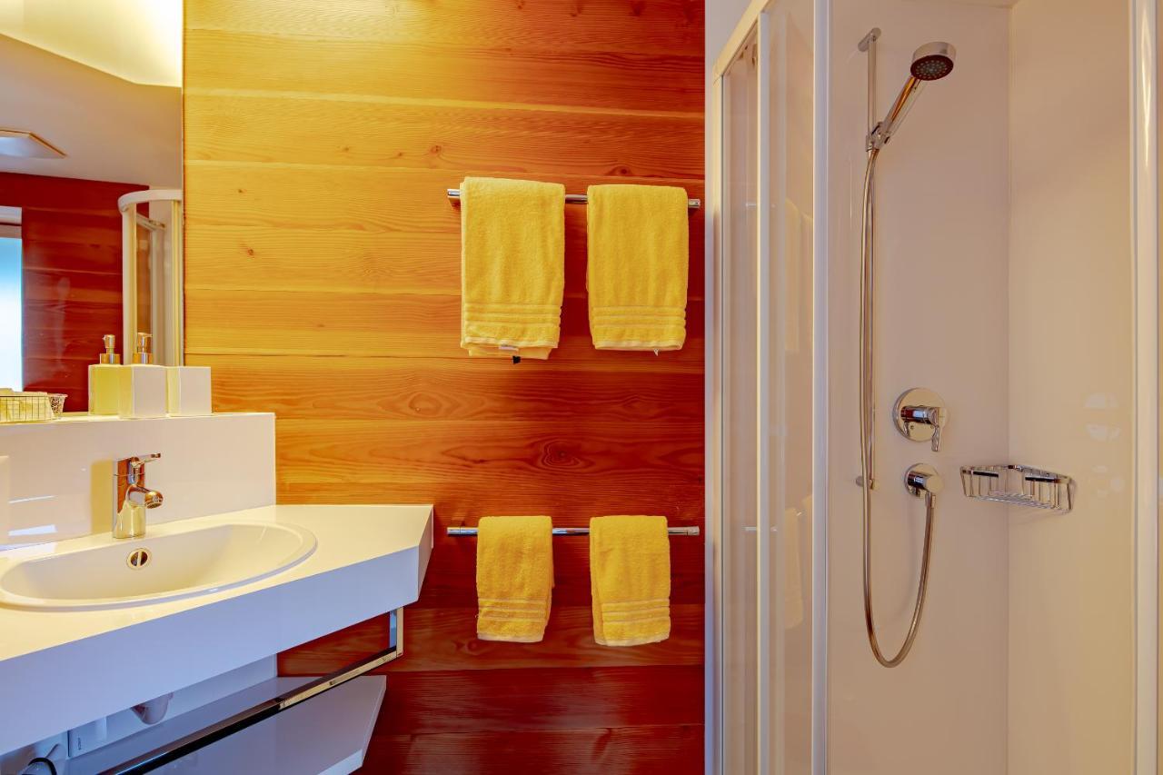 Hotel Vallatscha Curaglia Kültér fotó